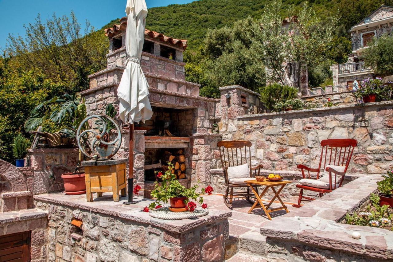Old Stone House Villas Тиват Экстерьер фото