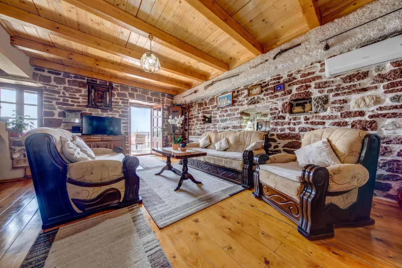 Old Stone House Villas Тиват Номер фото