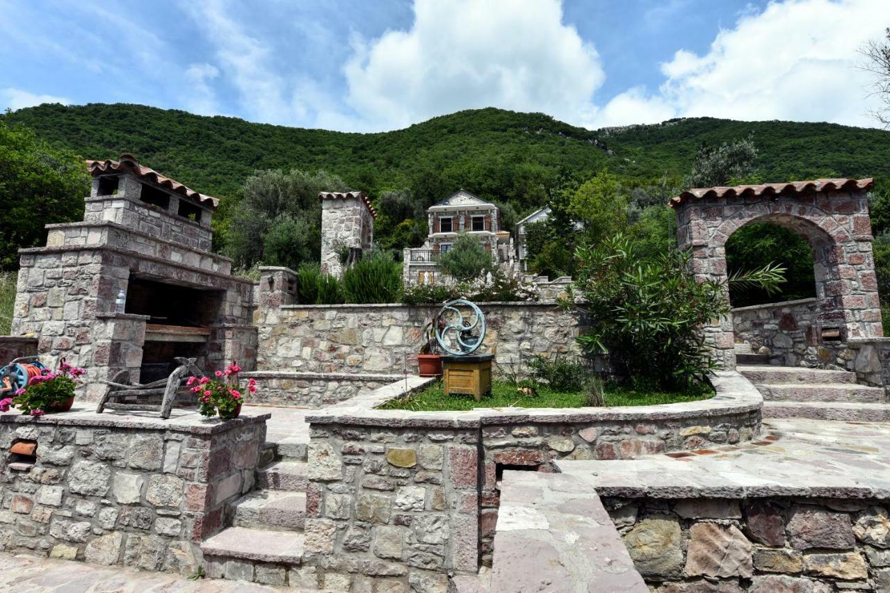 Old Stone House Villas Тиват Экстерьер фото